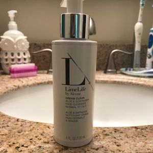 Limelife dream clean face wash